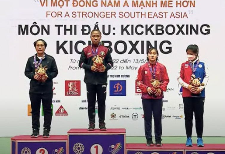 Pecah Telur Emas Kickboxing, Diandra Genapi Pesta Medali Indonesia