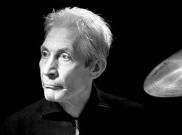 Charlie Watts Drummer The Rolling Stones Tutup Usia