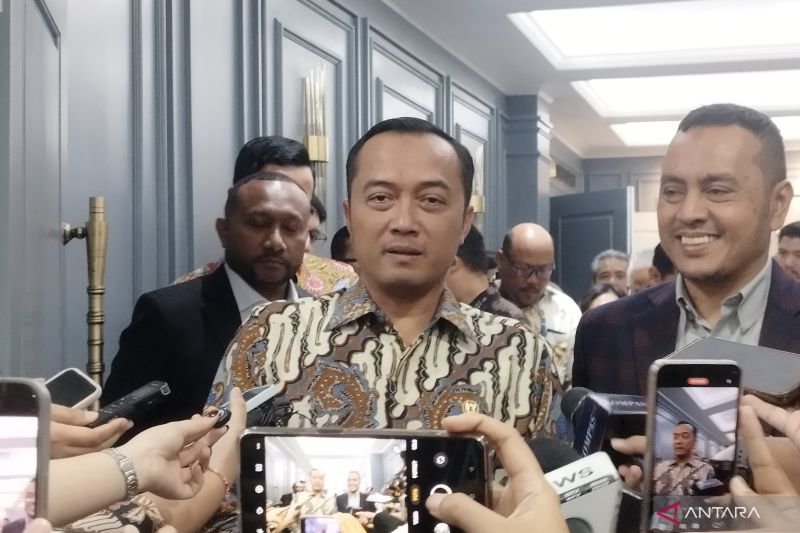 Gibran Ditugaskan Urus Papua, Mensesneg: Harus Sering-Sering Berkunjung