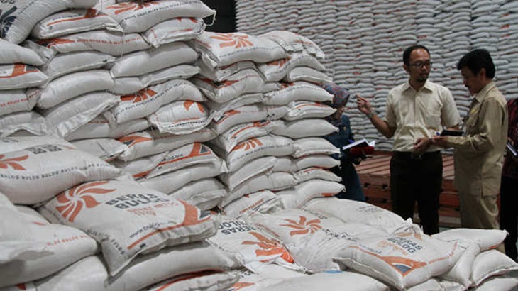 Bulog Umumkan Stok Beras 2018 Capai Satu Ton