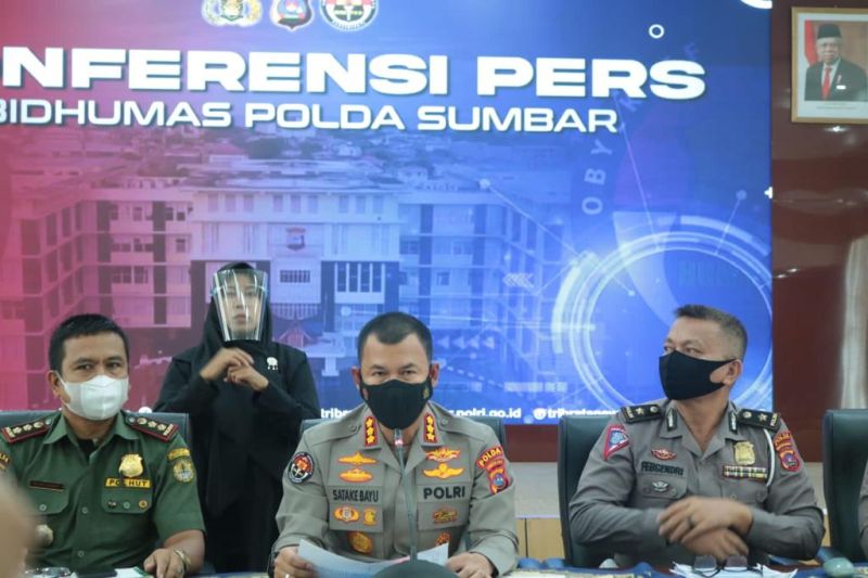 Dua Terduga Teroris Ditangkap di Sumatera Barat