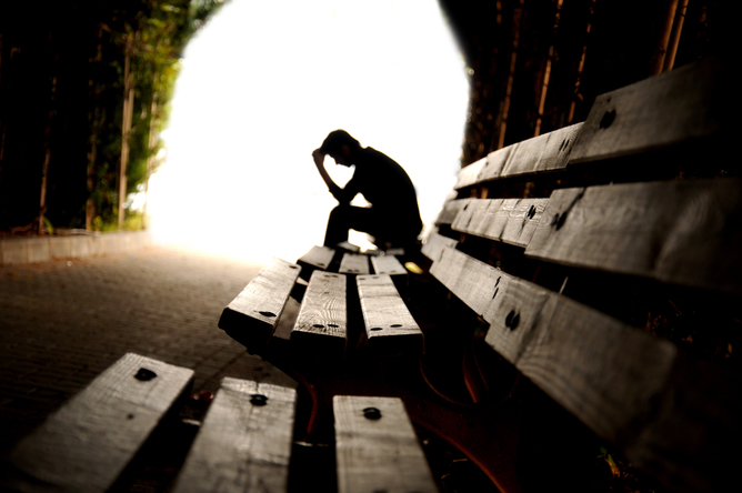 Kamu Merasa Sering 'Overthinking'? Tiga Pertanyaan ini Akan Membantumu