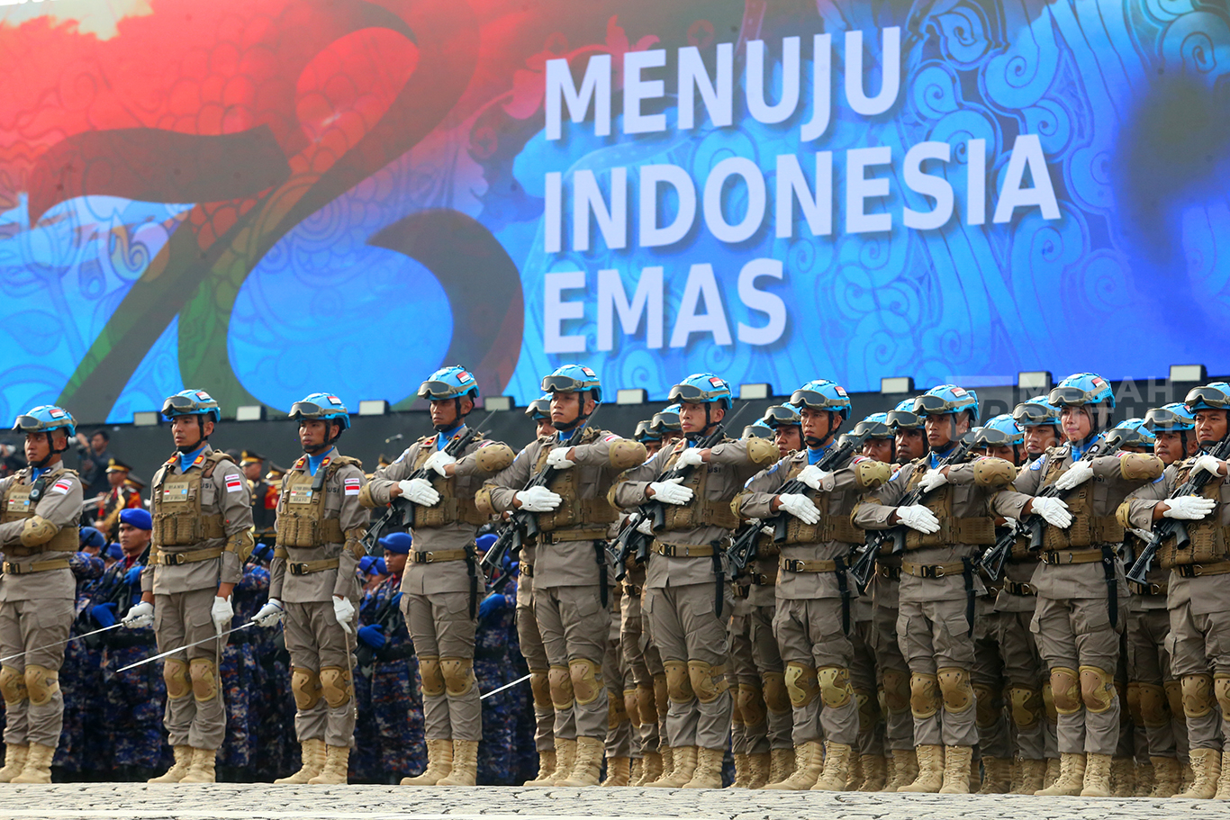 Upacara Peringatan HUT Bhayangkara Ke-78 di Lapangan Monas Jakarta