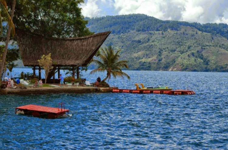 Pemerintah Minta Wisatawan Jaga Kebersihan di Danau Toba