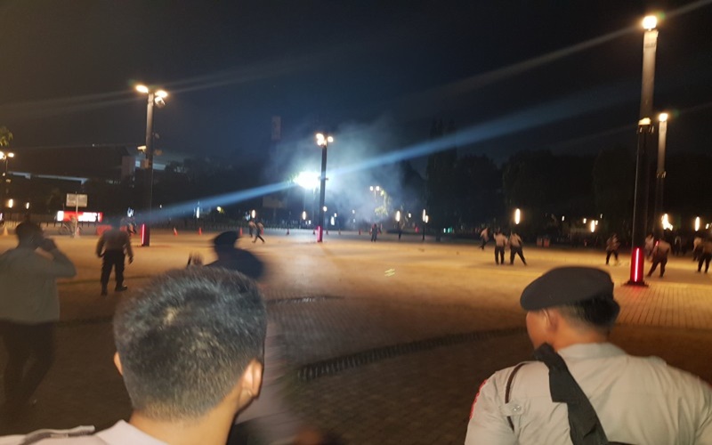 Polisi menyisir lokasi ledakan di Parkir Timur Senayan
