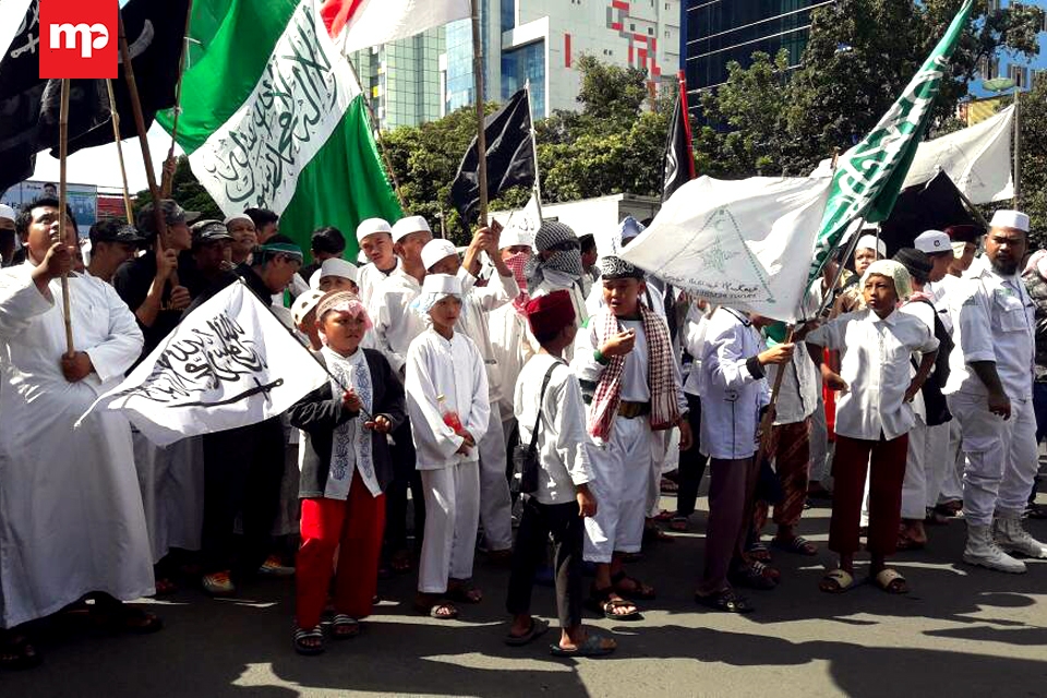  Anak-anak dalam Aksi Tuntut Vonis Berat untuk Ahok