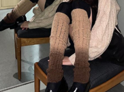 Leg Warmers yang jadi Tren pada K-pop Idol