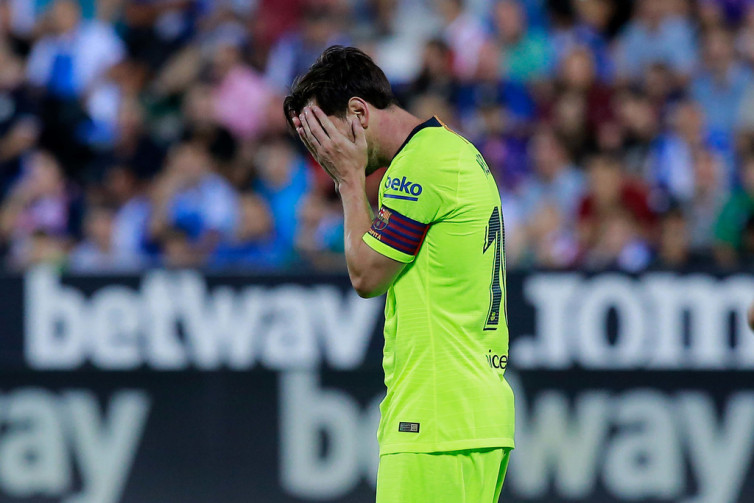 Noda Hitam Laga ke-700 Messi, Barca Dipermalukan Tim Semenjana