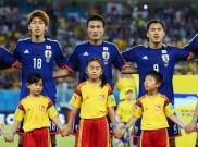 Mengapa Anak-Anak Jadi Pendamping Pemain Sepak Bola?