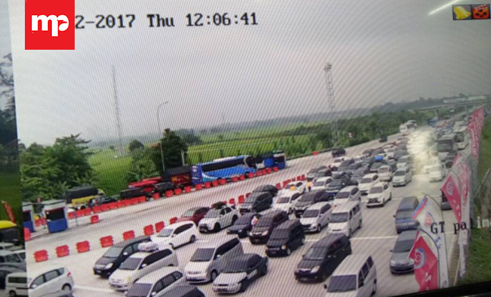 Volume Kendaraan Di Tol Cipali Terus Meningkat
