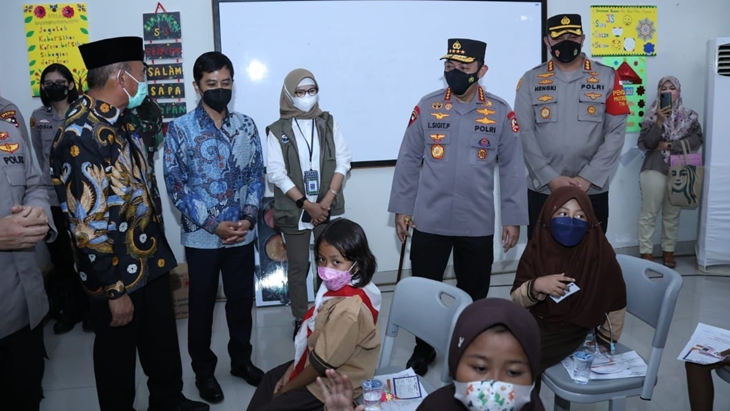 Vaksinasi Anak Terus Digencarkan Seiring PTM 100 Persen