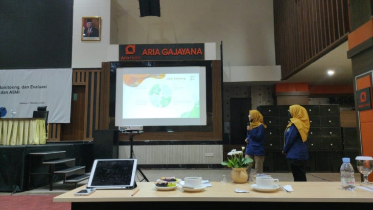 Presentasi produk (Foto: um.ac.id) 