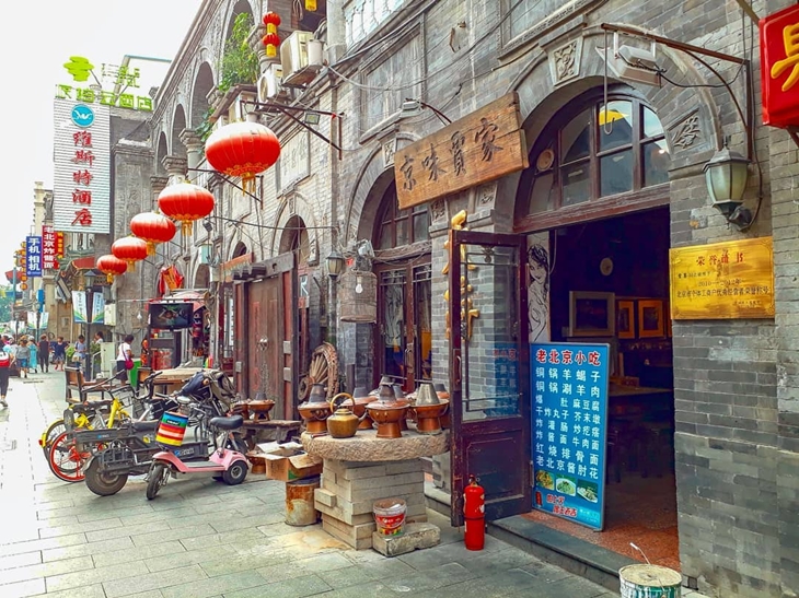 Hutong di Beijing. (Foto: instagram.com/thearibellss)