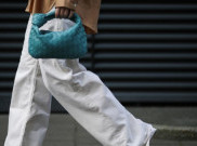 4 Model Celana Jeans Terbaik Untuk Perempuan Bertubuh Mungil