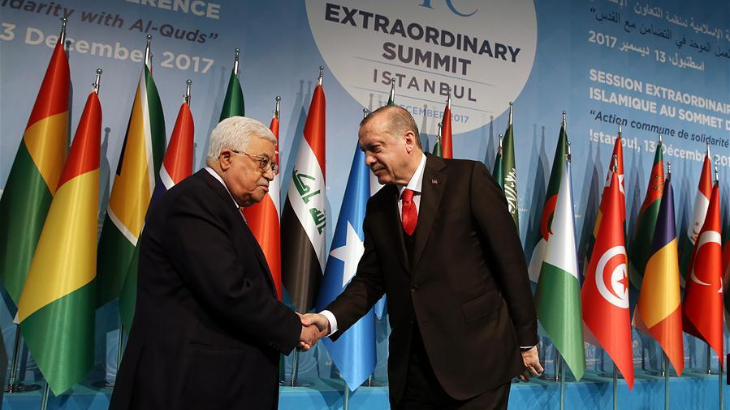Presiden Palestina Mahmoud Abbas dan Presiden Turki Recep Tayyip Edrogan (Foto: xinhua)