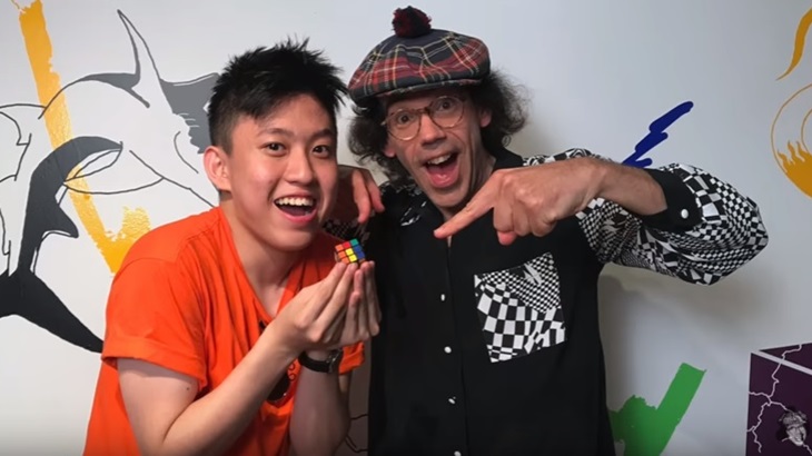 Rich Chigga Merasa Tidak Jago Tulis Lagu Bahasa Indonesia