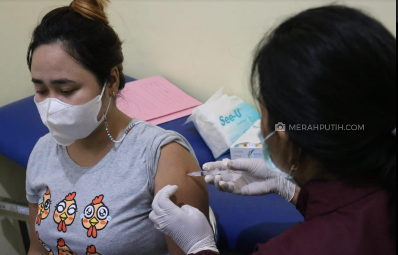 Mulai Dapatkan Vaksin COVID-19, Pekerja Hiburan: Ah, Sudah Biasa Disuntik