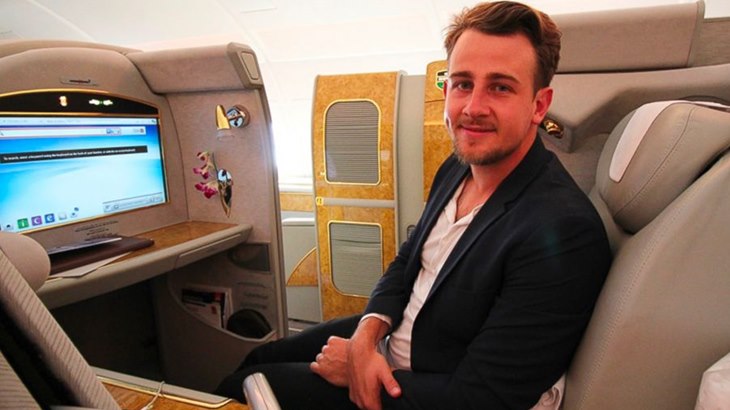 Mau Tukar Tiket ke First Class?