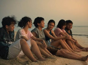 Potret Fenomena Sandwich Generation di Film '1 Kakak 7 Ponakan'