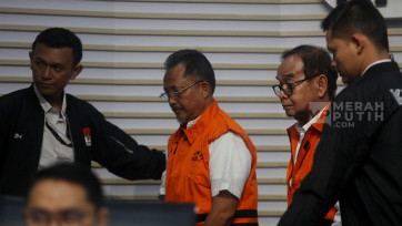KPK Tahan Dua Tersangka Kasus Korupsi Pengadaan Lahan Jalan Tol Trans Sumatera