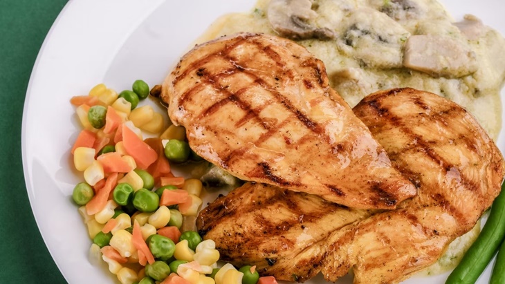 Jangan Berlebihan Mengonsumsi Protein