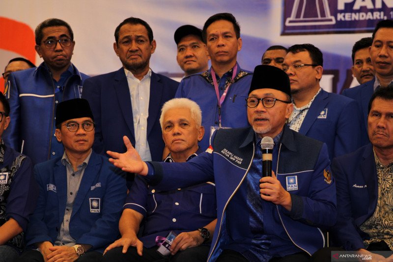 PAN Sumbang 10.000 APD untuk Tenaga Medis