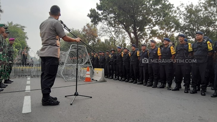 Apel pengamanan MK