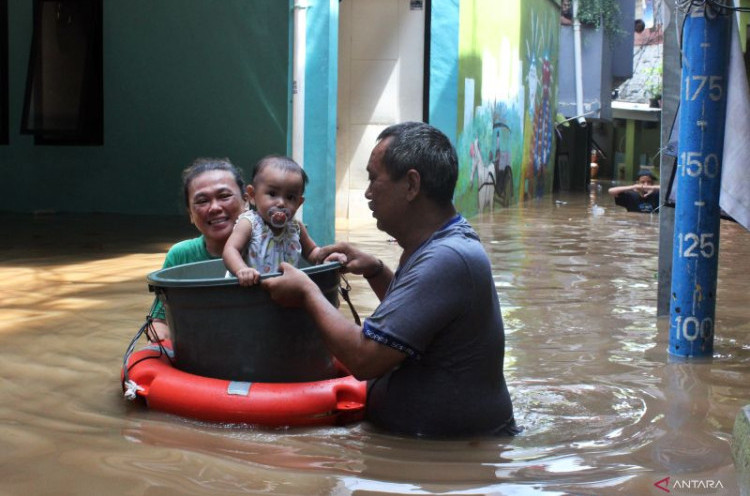 50 RT di Jakarta Dilanda Banjir, Ketinggian Sampai 2,2 Meter