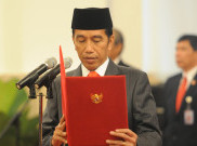 Presiden Jokowi Lantik Komisioner KPU dan Bawaslu