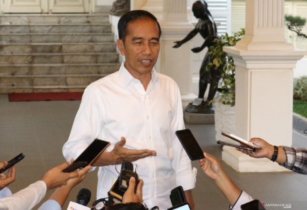 Jokowi Minta Sistem Rujukan Penanganan Pasien COVID-19 di RS Diperbaiki