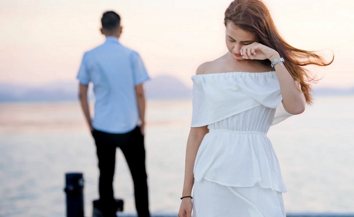 Mulailah era baru dengan pasangan yang sekarang. (Foto: elitedaily.com)