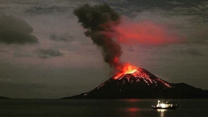 Lima Penjelasan Ahli Vulkanologi Terkait Letusan Anak Krakatau dan Tsunami