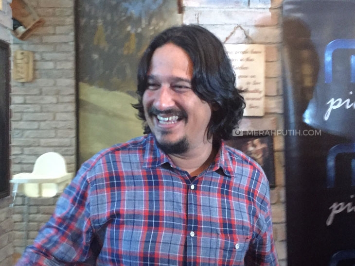 Patok Harga Tinggi, Bucek Depp Tak Takut Kehilangan Job