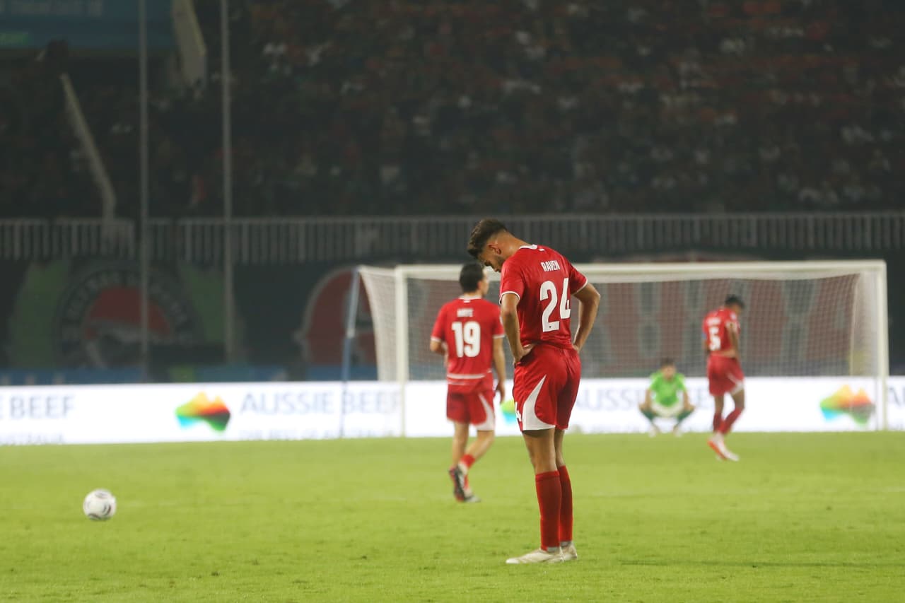 Posisi timnas Indonesia berada di ujung tanduk usai kalah dari Vietnam