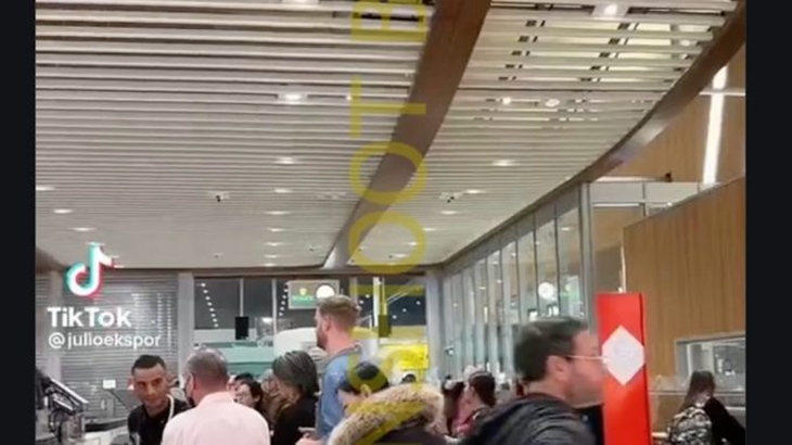 [HOAKS atau FAKTA]: Penumpang Bandara Paris Dilakukan Pemeriksaan Barang KW