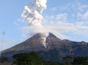 Merapi Erupsi, BNPB Minta Masyarakat Beraktivitas Biasa