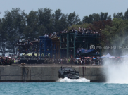 HUT TNI ke-72, Tank Amfibi Milik Marinir AL Jadi Pusat Perhatian