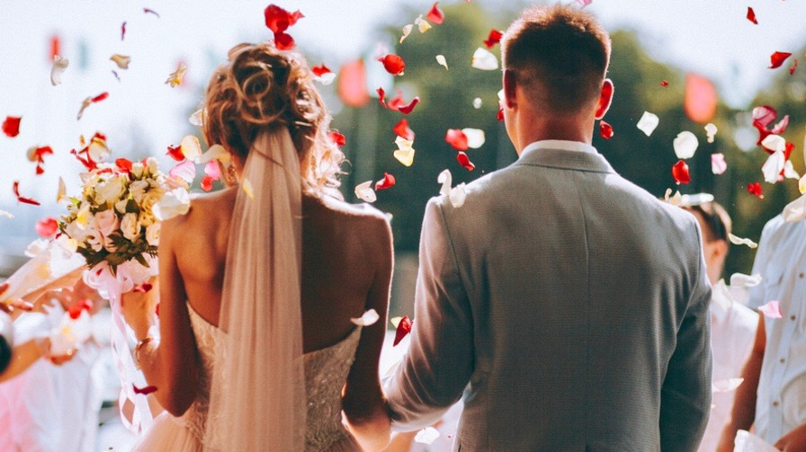 Taurus menyukai sesuati yang stabil. (Foto: Evie Magazine)