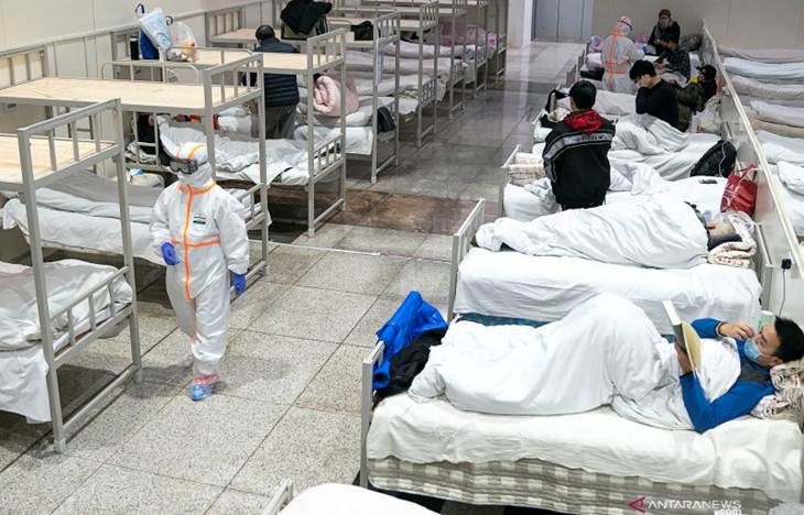 Pusat Konferensi dan Pameran Internasional Wuhan, yang diubah menjadi rumah sakit sementara untuk menerima pasien virus. China Daily via REUTERS/wsj/djo