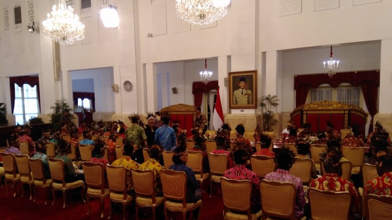 jokowi papua