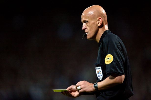 Pierluigi Collina, 'The Scream' di Lapangan Hijau