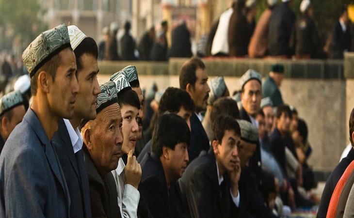 Masiayarakat minoritas muslim uighur di Tiongkok