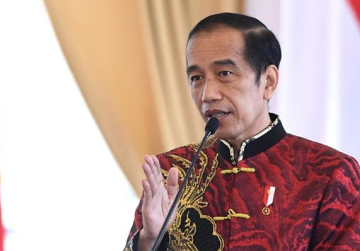 Makna Busana yang Dikenakan Jokowi di Imlek Nasional 2021