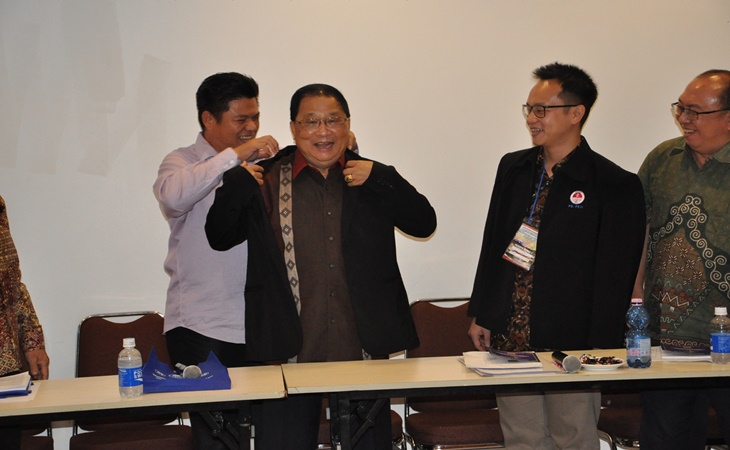 Pemakaian Jas PB PEXI