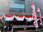 Kadung Janji, Anies Harus Salurkan KJP Plus di Tengah Pagebluk COVID-19