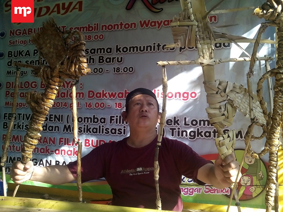 Lestarikan Kesenian Nusantara, Lelaki Ini Ciptakan Wayang Daun