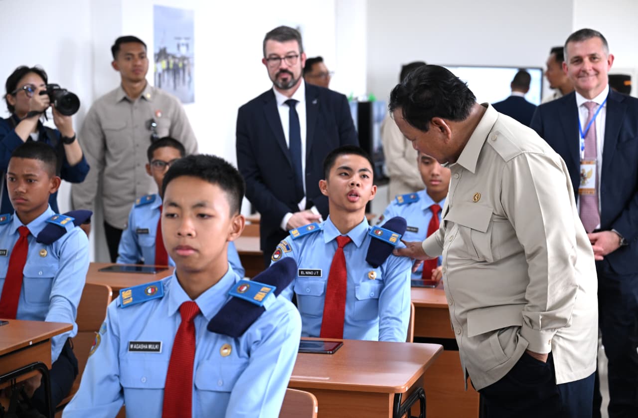 Momen Presiden Prabowo Subianto Resmikan SMA Taruna Nusantara di Malang