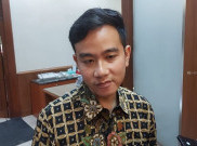Jelang Penutupan Pendaftaran Capres-Cawapres, Gibran Masih Ngantor di Solo