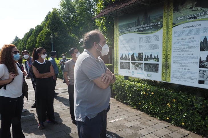 Delegasi EdWG 2022 Kunjungi Candi Borobudur dan Prambanan
