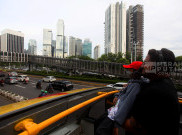 Sensasi Wisata Naik Bus Open Top Tour of Jakarta saat Libur Nataru 